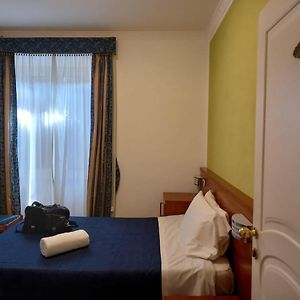 Kamer met een King Size Bed